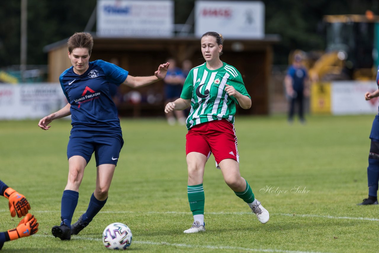 Bild 80 - F SV Boostedt - SV Fortuna St. Juergen : Ergebnis: 2:1